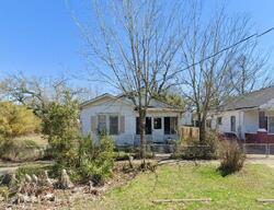Pre-foreclosure in  33rd Ave Gulfport, MS 39501