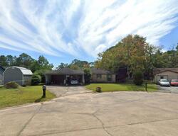 Pre-foreclosure in  Linda Cir Moss Point, MS 39563
