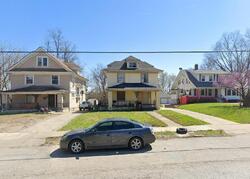 Pre-foreclosure in  E 9th St Kansas City, MO 64124