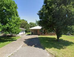 Pre-foreclosure in  W 19th St Caruthersville, MO 63830