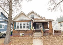 Pre-foreclosure Listing in W Rollins St MOBERLY, MO 65270