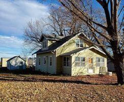 Pre-foreclosure in  Ida St Fullerton, NE 68638