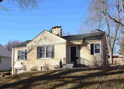 Pre-foreclosure in  N 72nd St Omaha, NE 68114
