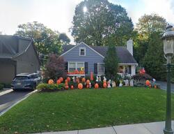 Pre-foreclosure in  Carteret St Glen Ridge, NJ 07028