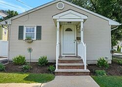 Pre-foreclosure in  Howard Ave South Bound Brook, NJ 08880
