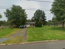 Pre-foreclosure in  Euclid Ave Hillsborough, NJ 08844