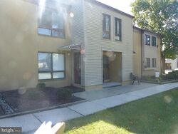 Pre-foreclosure in  Kips Ct Marlton, NJ 08053