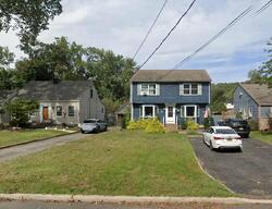 Pre-foreclosure in  Blue Hills Ter Dunellen, NJ 08812
