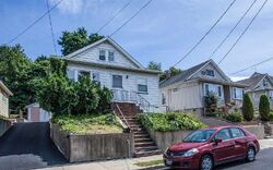 Pre-foreclosure in  Dewey Ave Totowa, NJ 07512