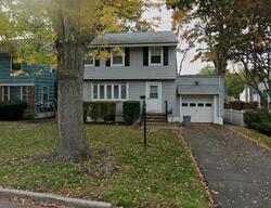 Pre-foreclosure in  Northview Ter Maplewood, NJ 07040