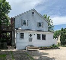 Pre-foreclosure in  W Brookhaven Rd Wallingford, PA 19086