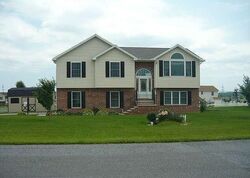 Pre-foreclosure in  Wagners Dr Shippensburg, PA 17257