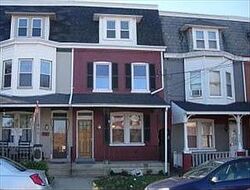 Pre-foreclosure in  N Plum St Lancaster, PA 17602