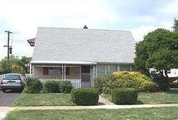 Pre-foreclosure in  El Hatco Dr Temple, PA 19560