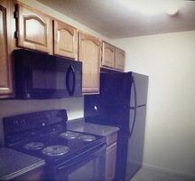 Pre-foreclosure in  Stenton Ave Providence, RI 02906