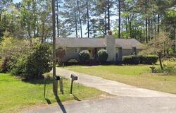 Pre-foreclosure in  Camelia Cir Lake City, SC 29560