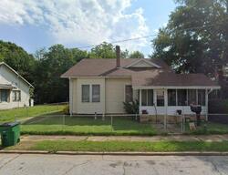 Pre-foreclosure in  Bailey St Clinton, SC 29325