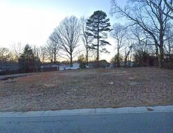 Pre-foreclosure in  Westerly Hills Dr Charlotte, NC 28208