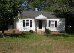  W Circle Ct, Fayetteville NC