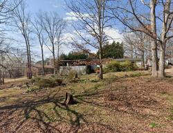 Pre-foreclosure Listing in Beard Rd LINCOLNTON, NC 28092