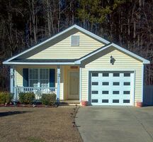 Pre-foreclosure in  Huntsmoor Ln Wilson, NC 27896