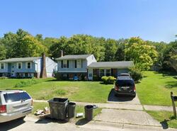 Pre-foreclosure in  Happy Valley Ct Fairfield, OH 45014