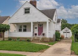 Pre-foreclosure in  Rockhill Ave Dayton, OH 45429