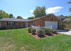 Pre-foreclosure in  Hummingbird Dr Mason, OH 45040