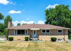  Linden St Nw, Uniontown OH