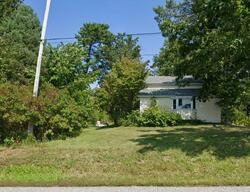 Pre-foreclosure in  Old State Rd Chardon, OH 44024