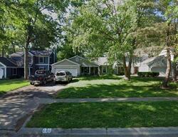 Pre-foreclosure in  Franklin Ave Columbus, OH 43085