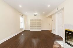  E Kossuth St Apt D, Columbus OH