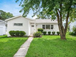 Pre-foreclosure in  Toledo St Delaware, OH 43015