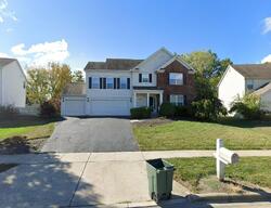 Pre-foreclosure in  Royal Oak Dr Lewis Center, OH 43035