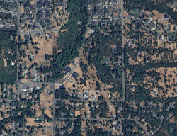  Hamilton Ln, Grants Pass OR