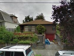 Pre-foreclosure in  Ne Cook St Portland, OR 97212