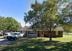 Pre-foreclosure in  Northwood Ave Waco, TX 76705
