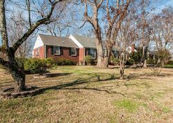 Pre-foreclosure in  Stratford Ave Nashville, TN 37216