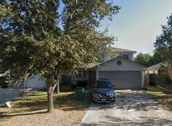 Pre-foreclosure in  Hamilton Point Cir Manor, TX 78653
