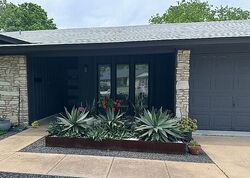 Pre-foreclosure in  Fairhill Dr Austin, TX 78745