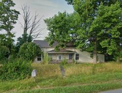 Pre-foreclosure in  Williams Creek Rd Oneida, TN 37841