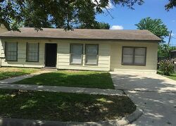  Florida St, Baytown TX