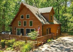 Pre-foreclosure in  Serenity Bay Dr Seneca, SC 29672