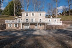  Panorama Dr, Marion VA