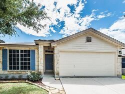 Pre-foreclosure in  Hunt St New Braunfels, TX 78130
