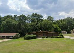 Pre-foreclosure in  Briarwood Dr Haleyville, AL 35565