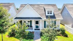 Pre-foreclosure in  Nelly St Freeport, FL 32439