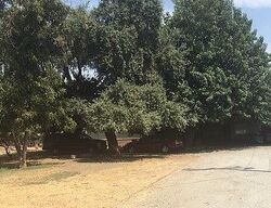 Pre-foreclosure in  S Englehart Ave Reedley, CA 93654