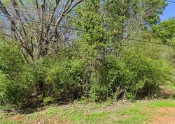  Indian Creek Dr, Palestine TX