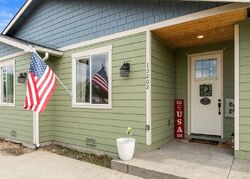 Pre-foreclosure in  Dravin Ln SE Rainier, WA 98576
